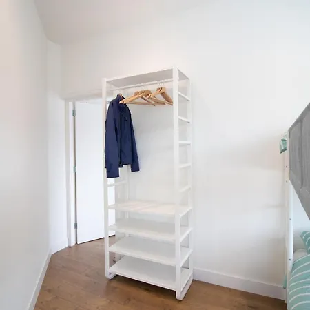 Aparthotel Escamp 3*
